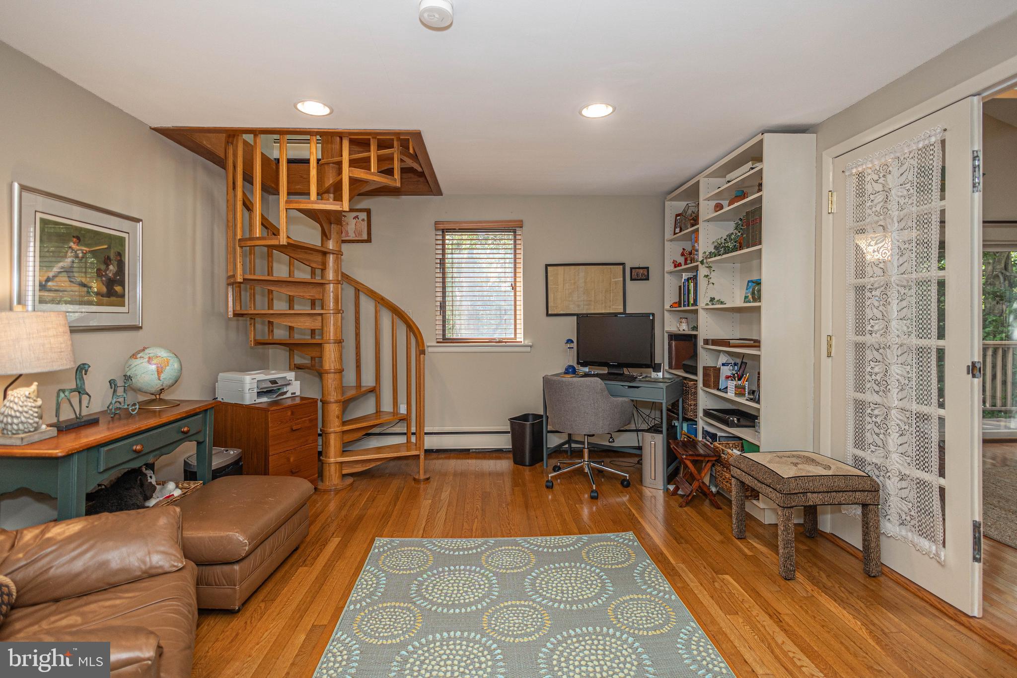 160 CAMP HILL ROAD