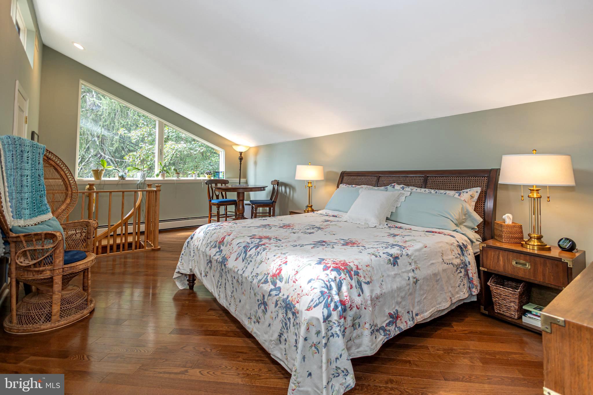 160 CAMP HILL ROAD