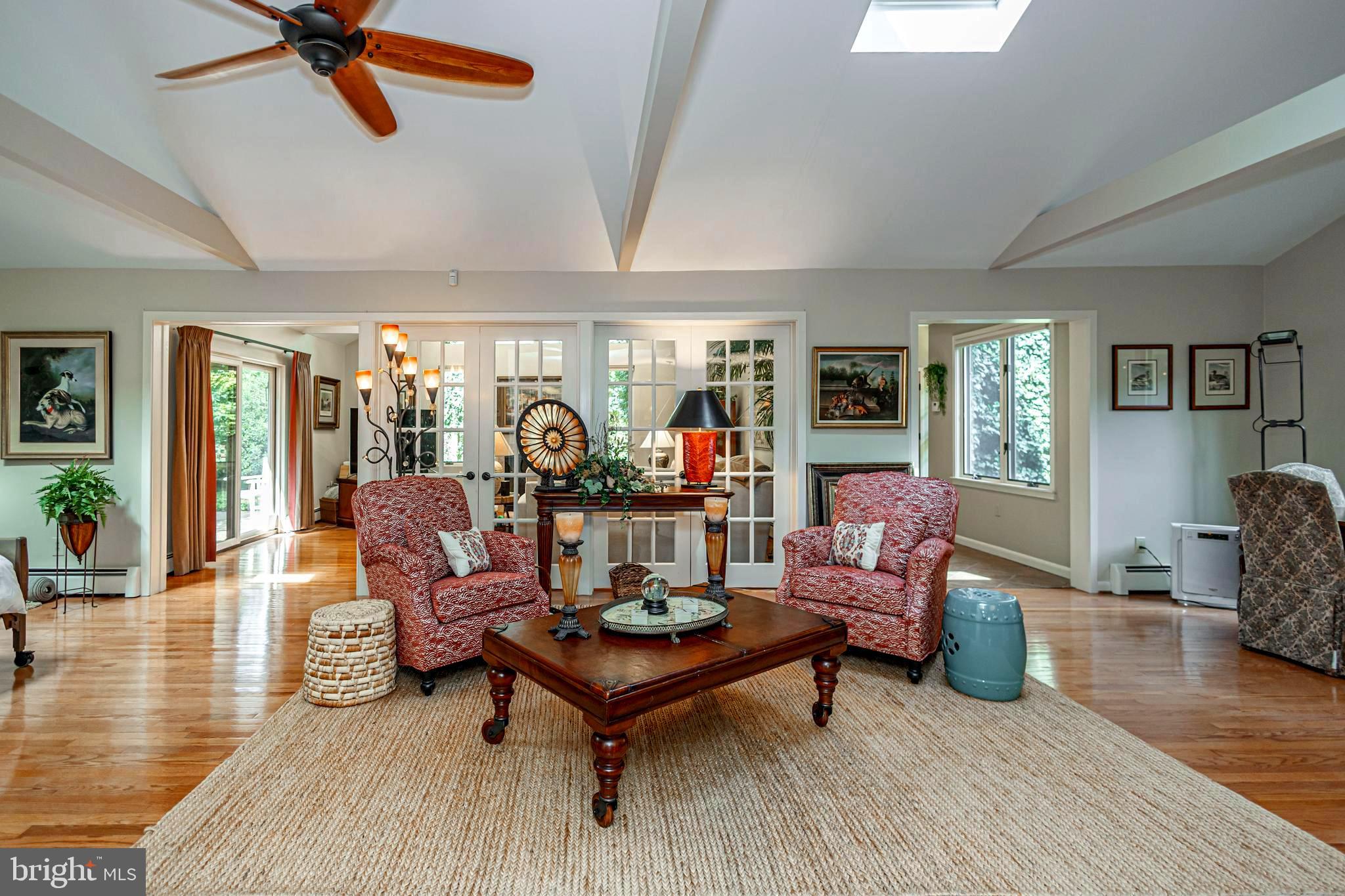 160 CAMP HILL ROAD
