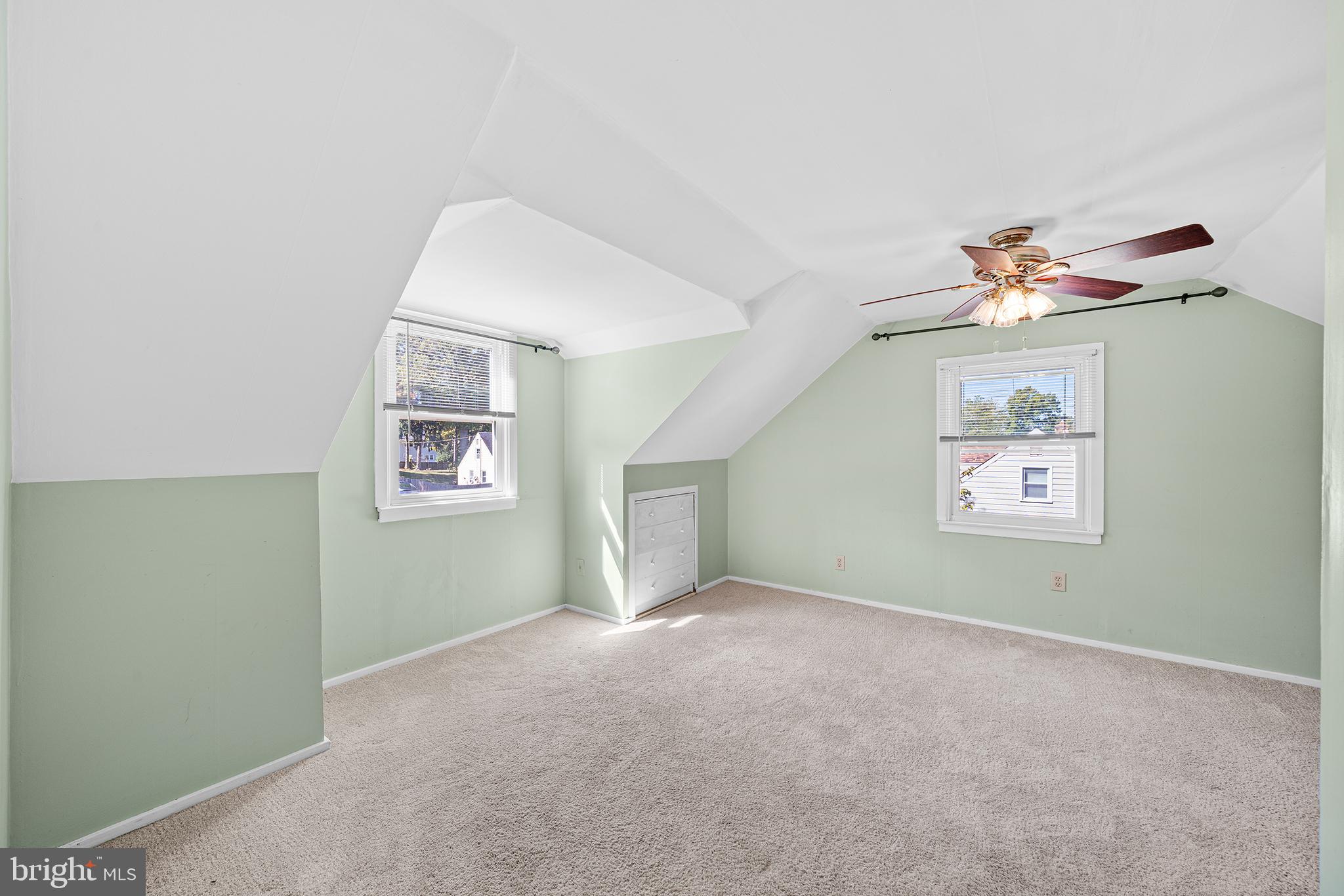 1203 WEDGEWOOD ROAD