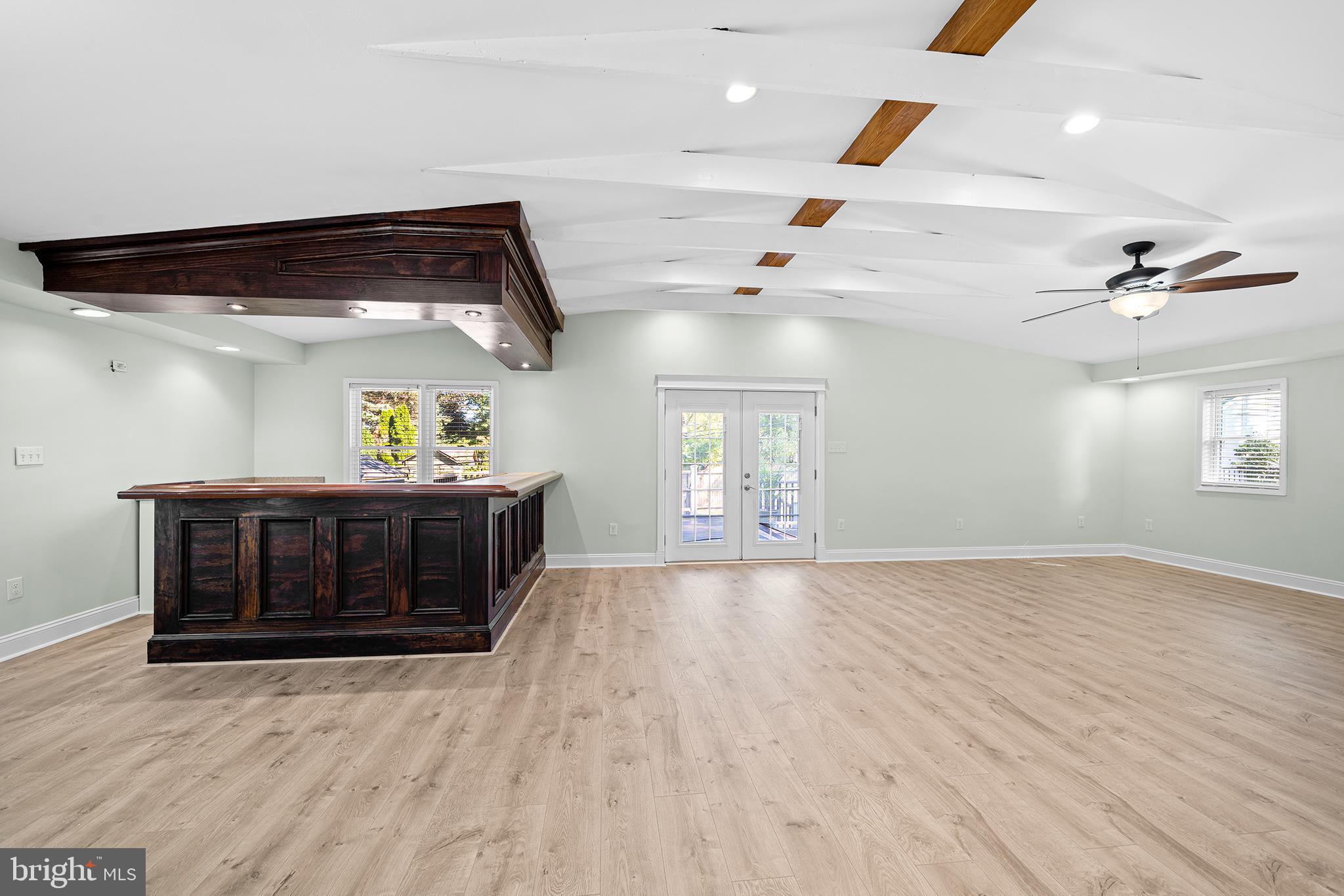 1203 WEDGEWOOD ROAD