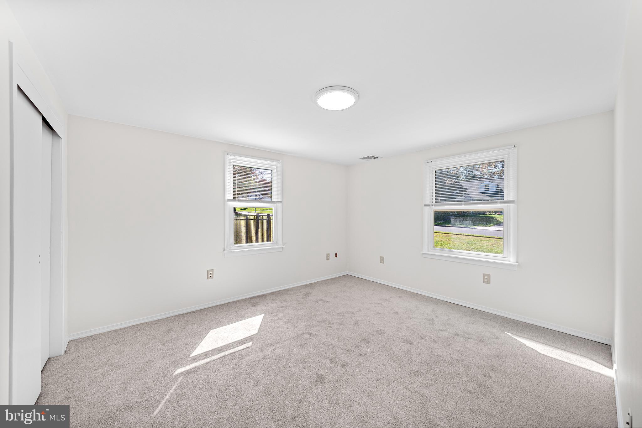 1203 WEDGEWOOD ROAD
