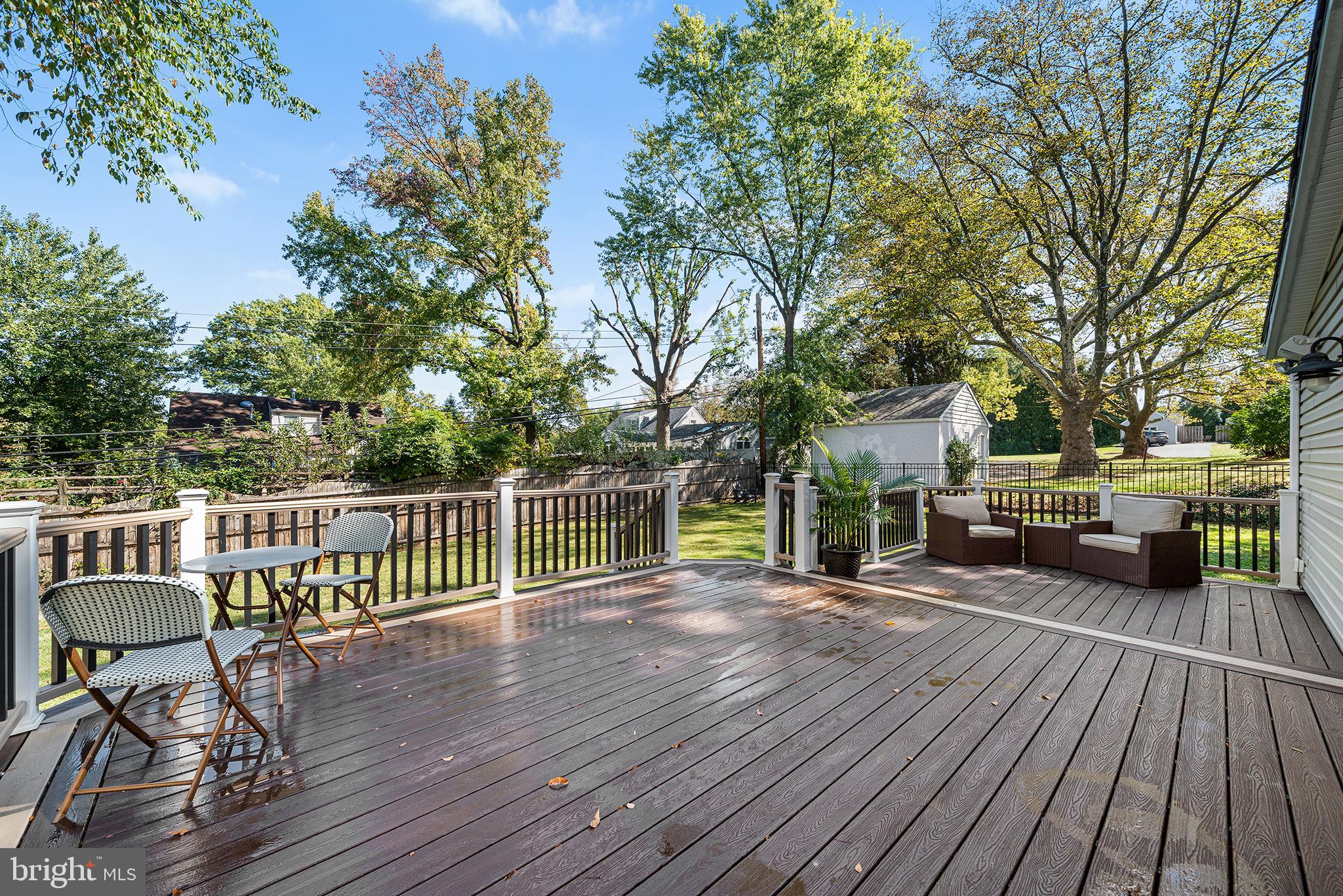 1203 WEDGEWOOD ROAD