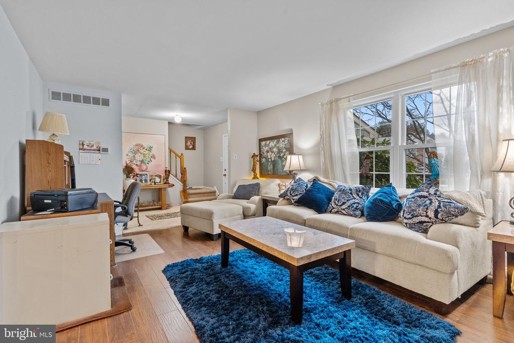 217 WINCHESTER DRIVE