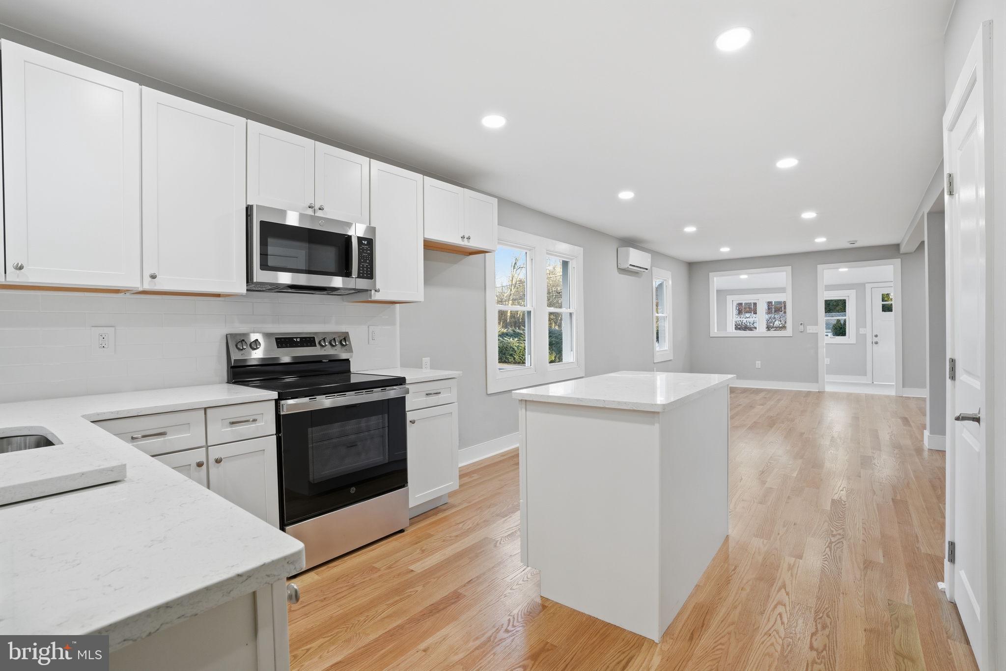 414 HALLOWELL AVENUE