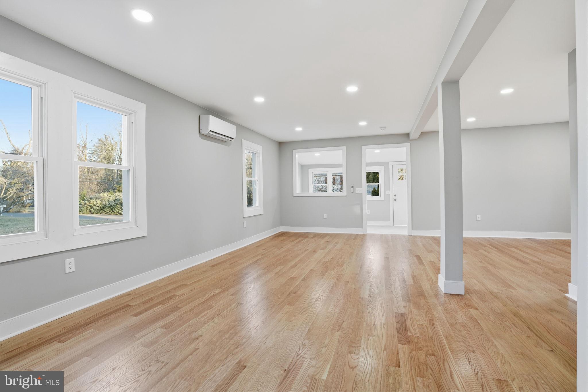 414 HALLOWELL AVENUE