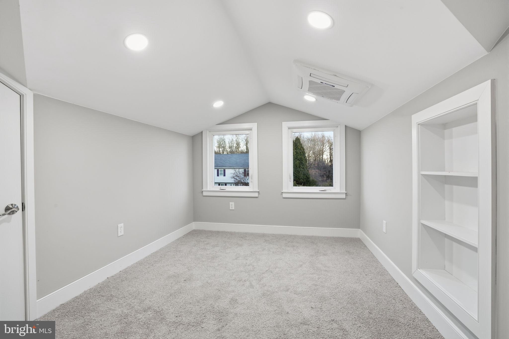 414 HALLOWELL AVENUE