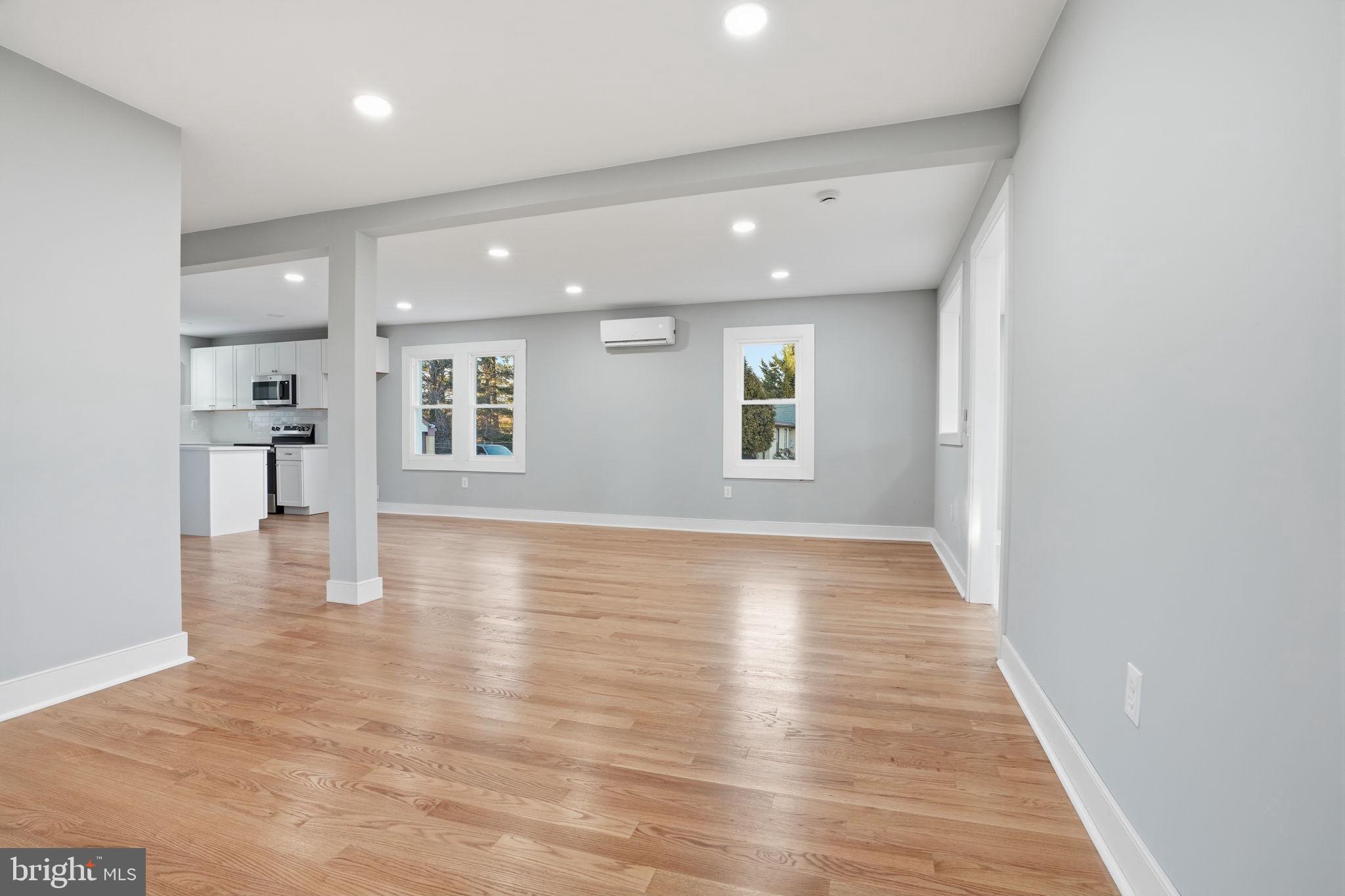 414 HALLOWELL AVENUE