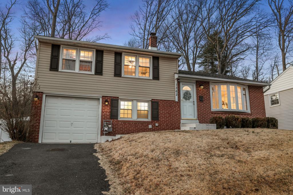 1362 PARTRIDGE ROAD