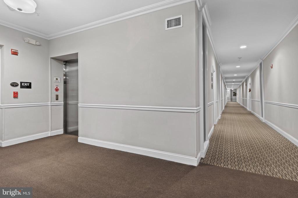 200 W ELM STREET 1321