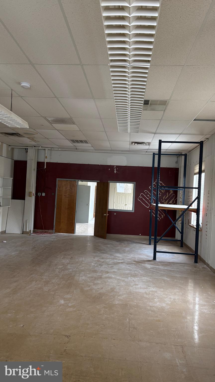 400 LINCOLN AVENUE 6