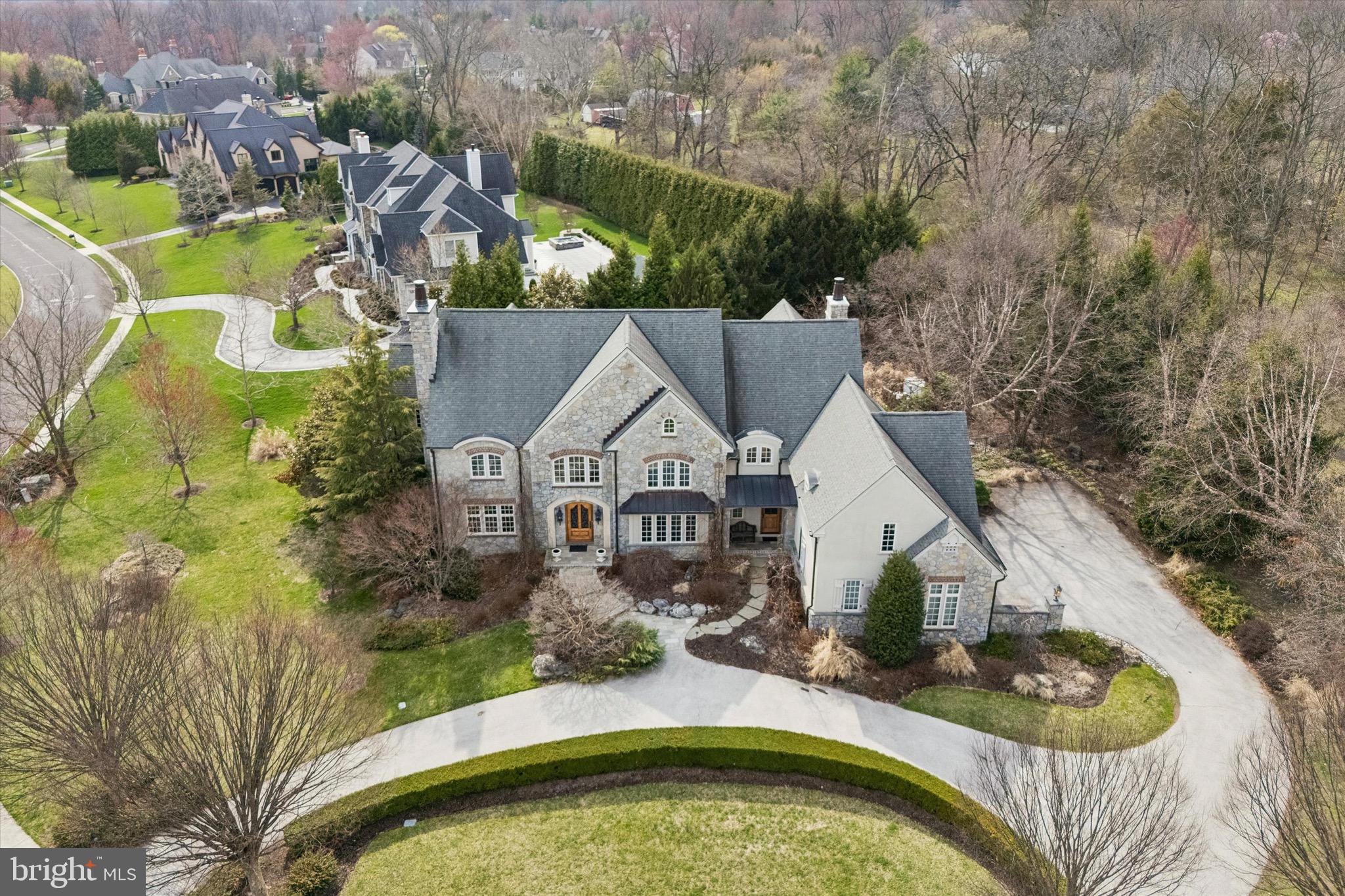 909 N PENN OAK