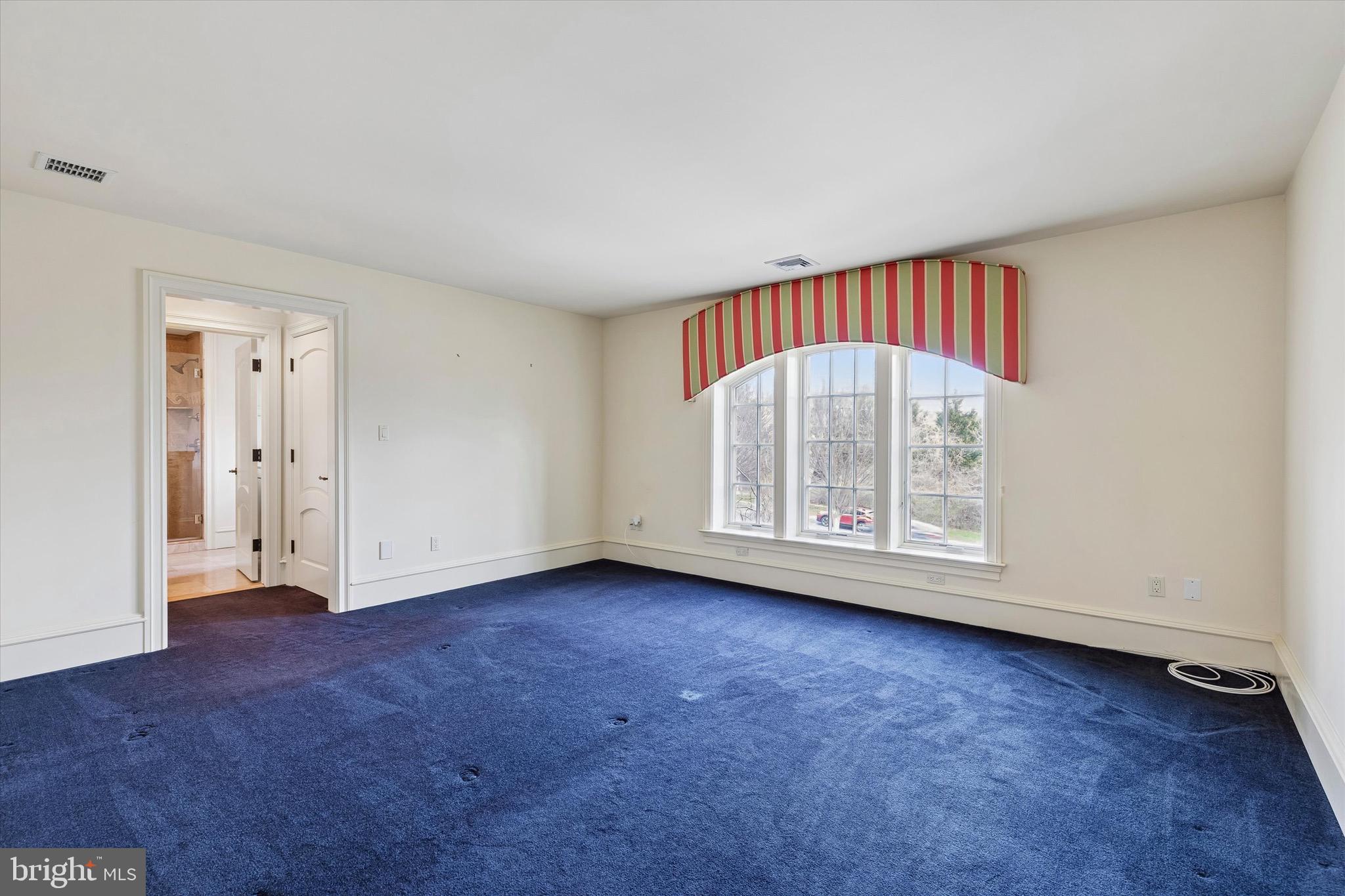 909 N PENN OAK