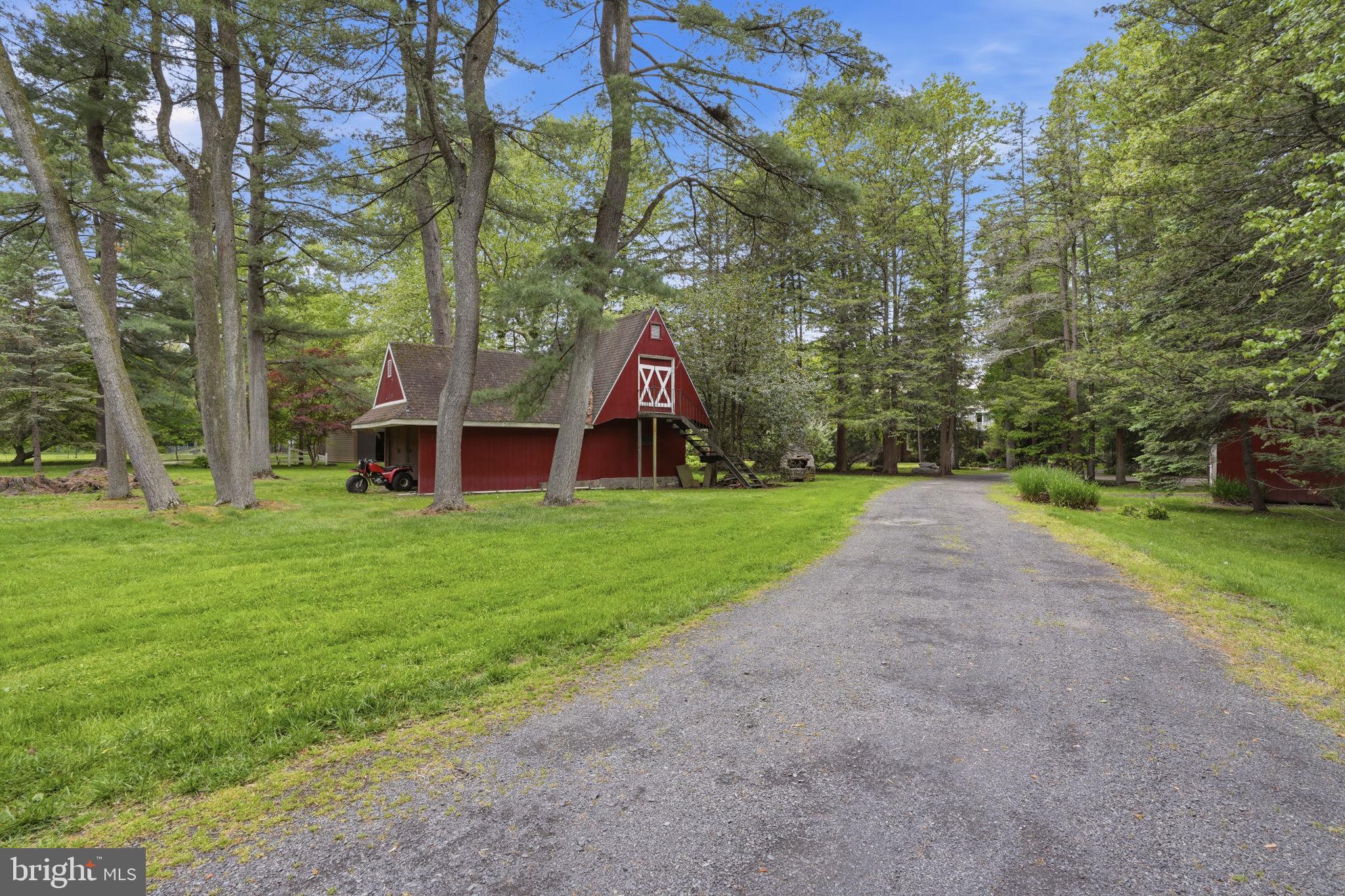 1162 LIMEKILN PIKE