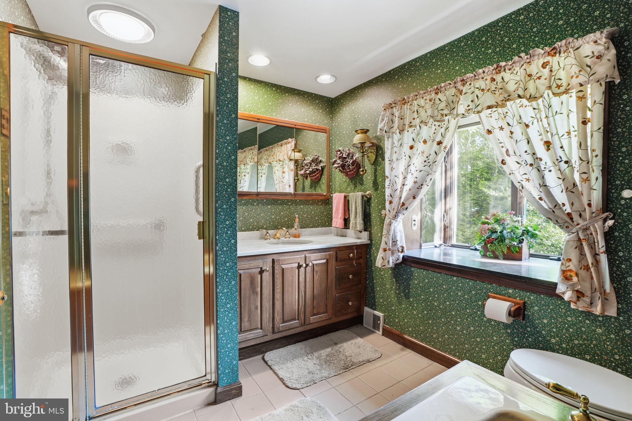 1162 LIMEKILN PIKE