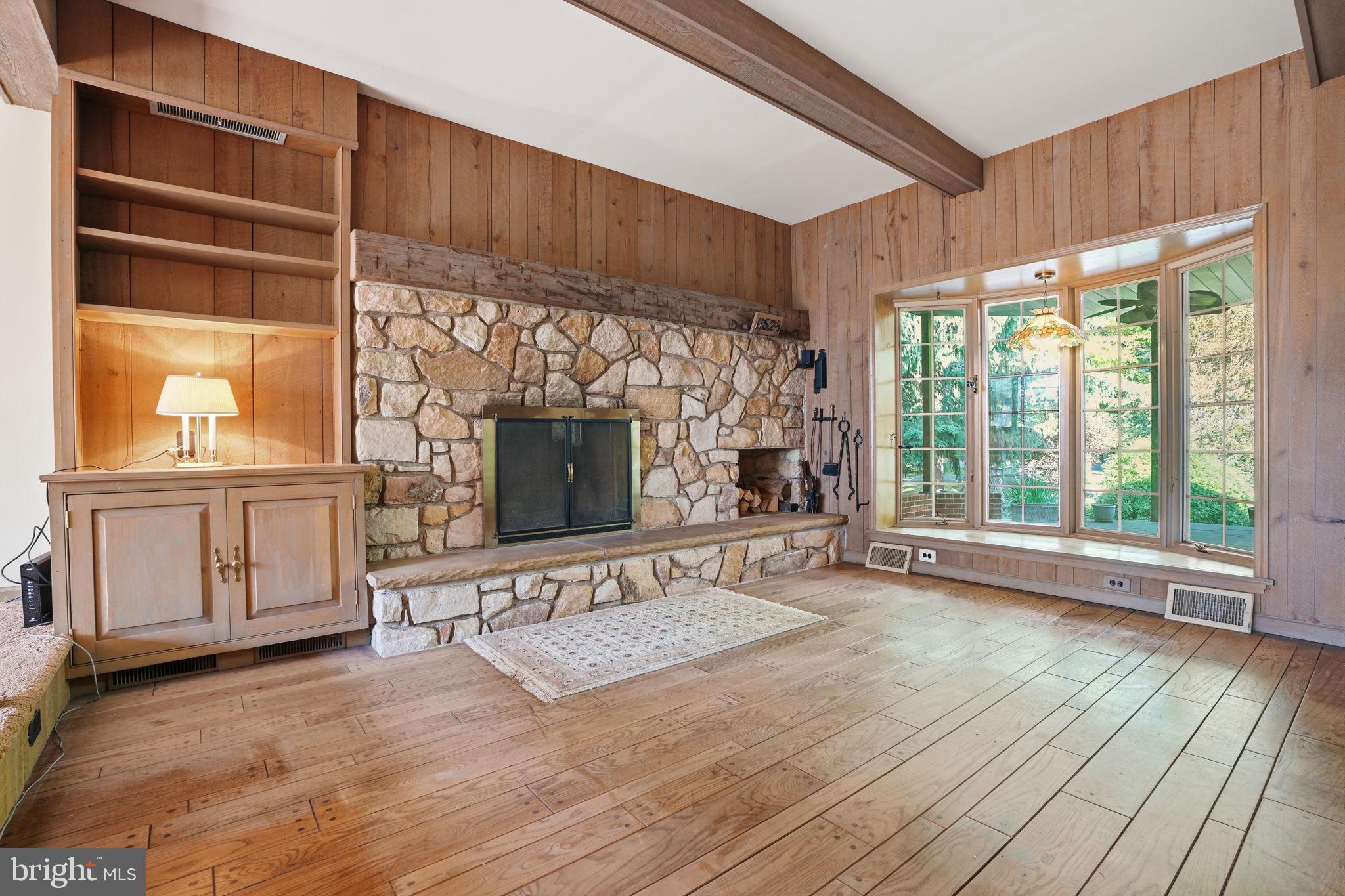 1162 LIMEKILN PIKE