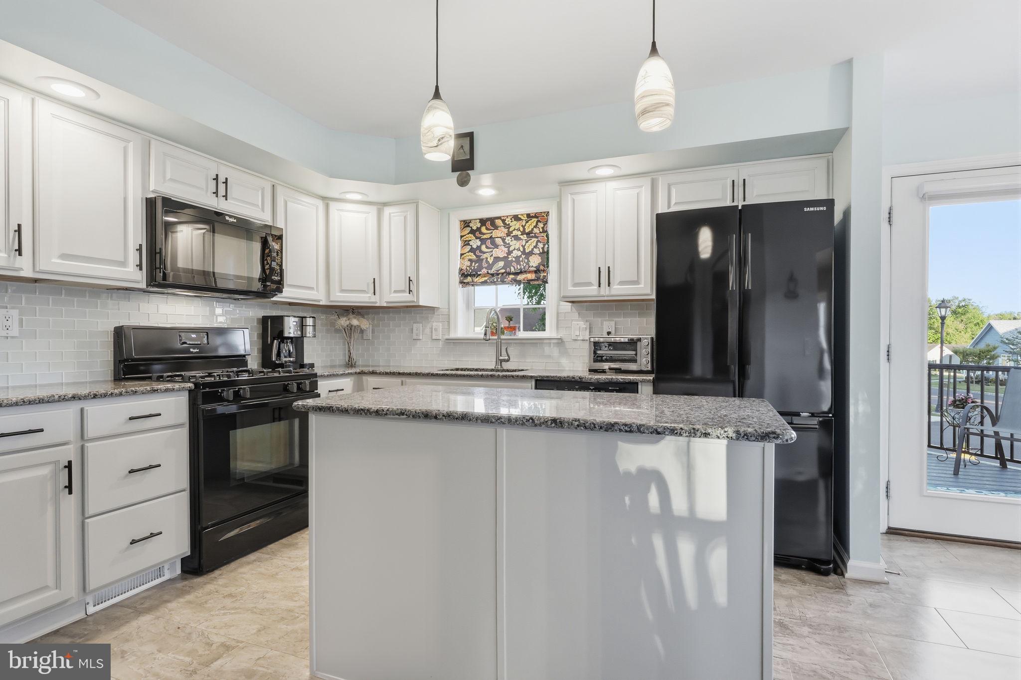 423 DELPHINIUM WAY