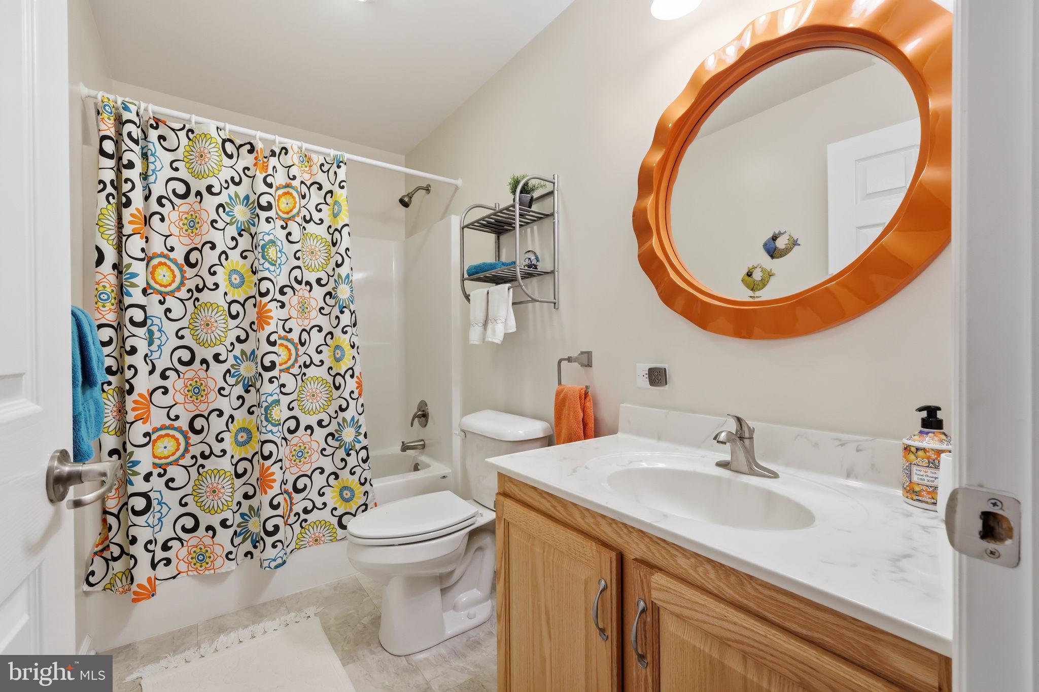 423 DELPHINIUM WAY