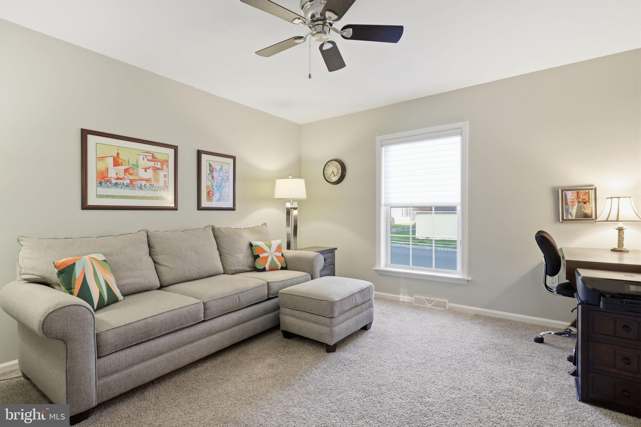 423 DELPHINIUM WAY