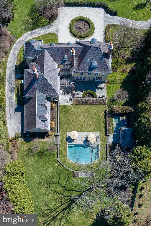 1122 BRYNLAWN ROAD