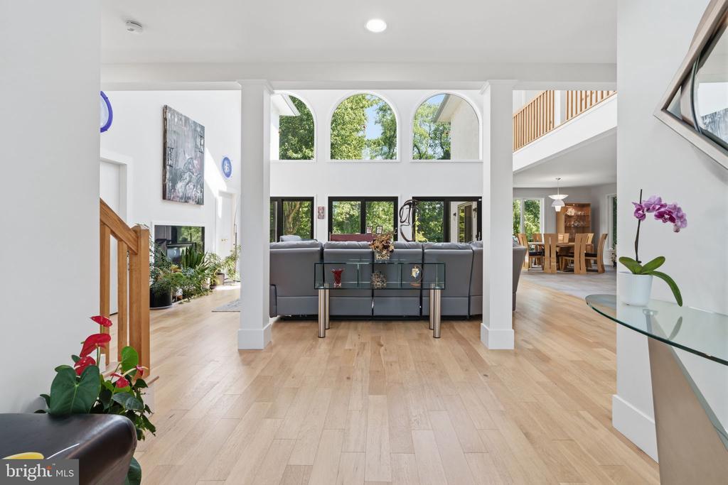 488 ANNA LYNN LANE