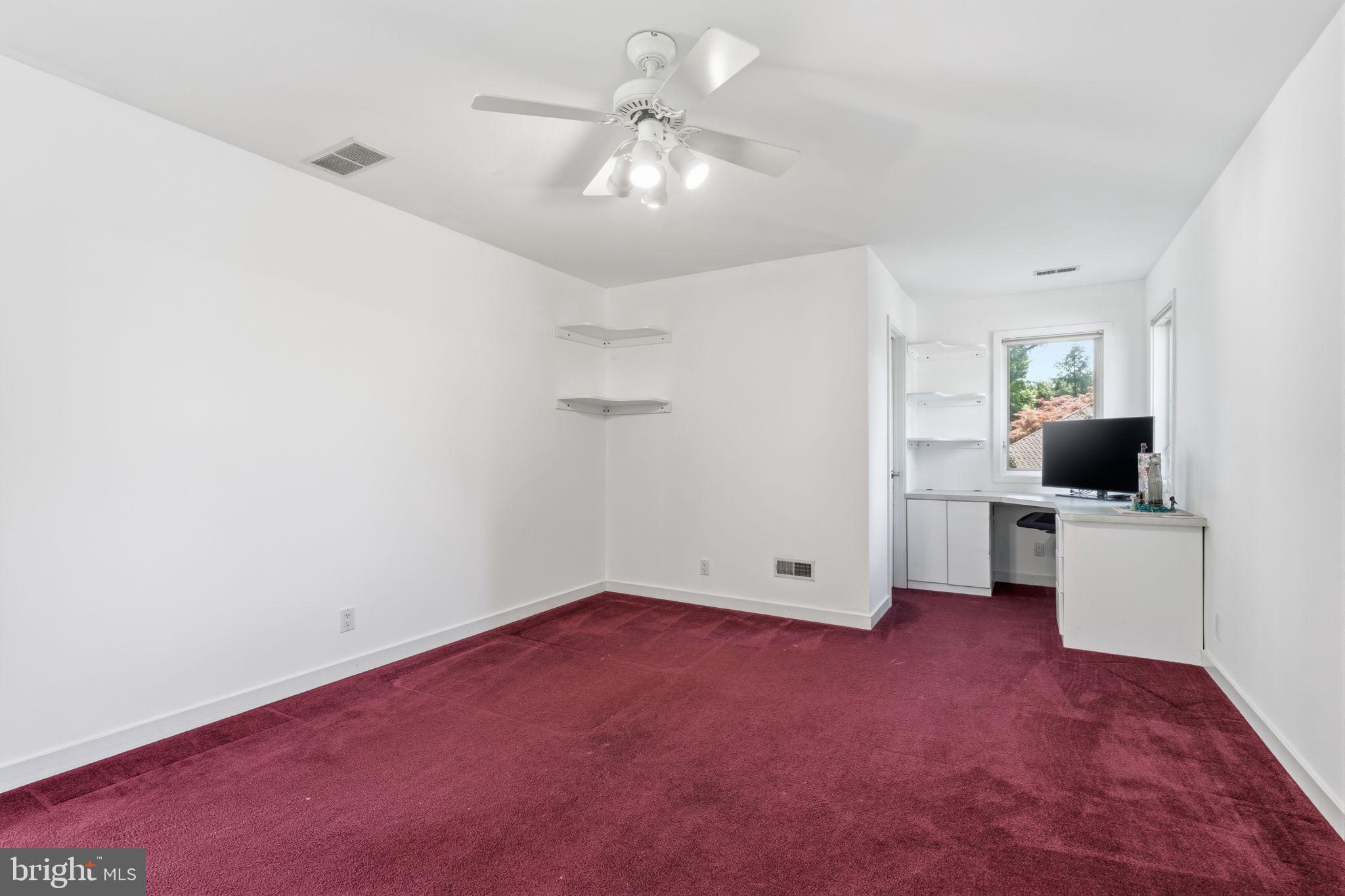 488 ANNA LYNN LANE