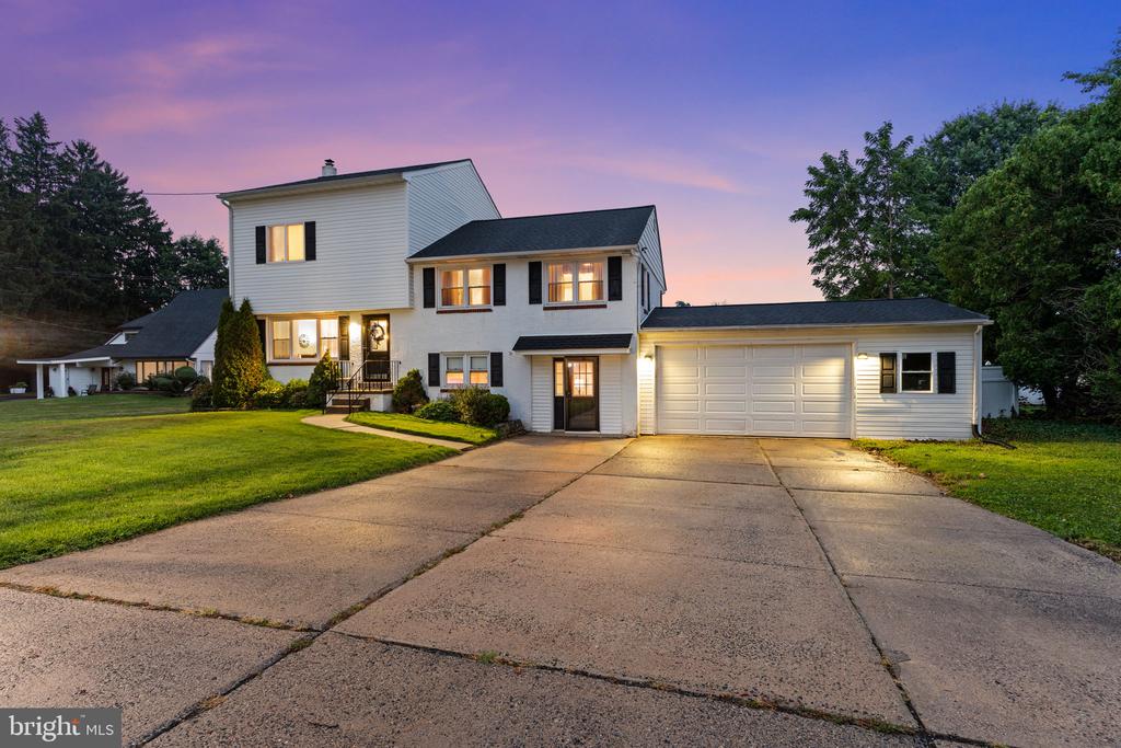 206 NEW ROAD