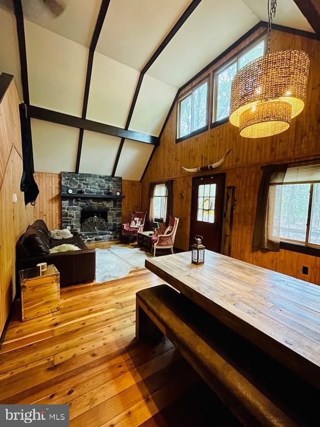 4158 HEMLOCK TRAIL