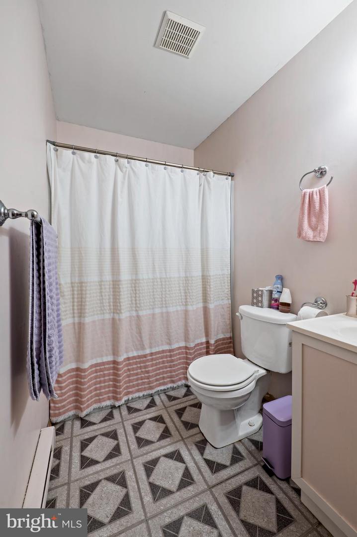 168 Chestnut Dr