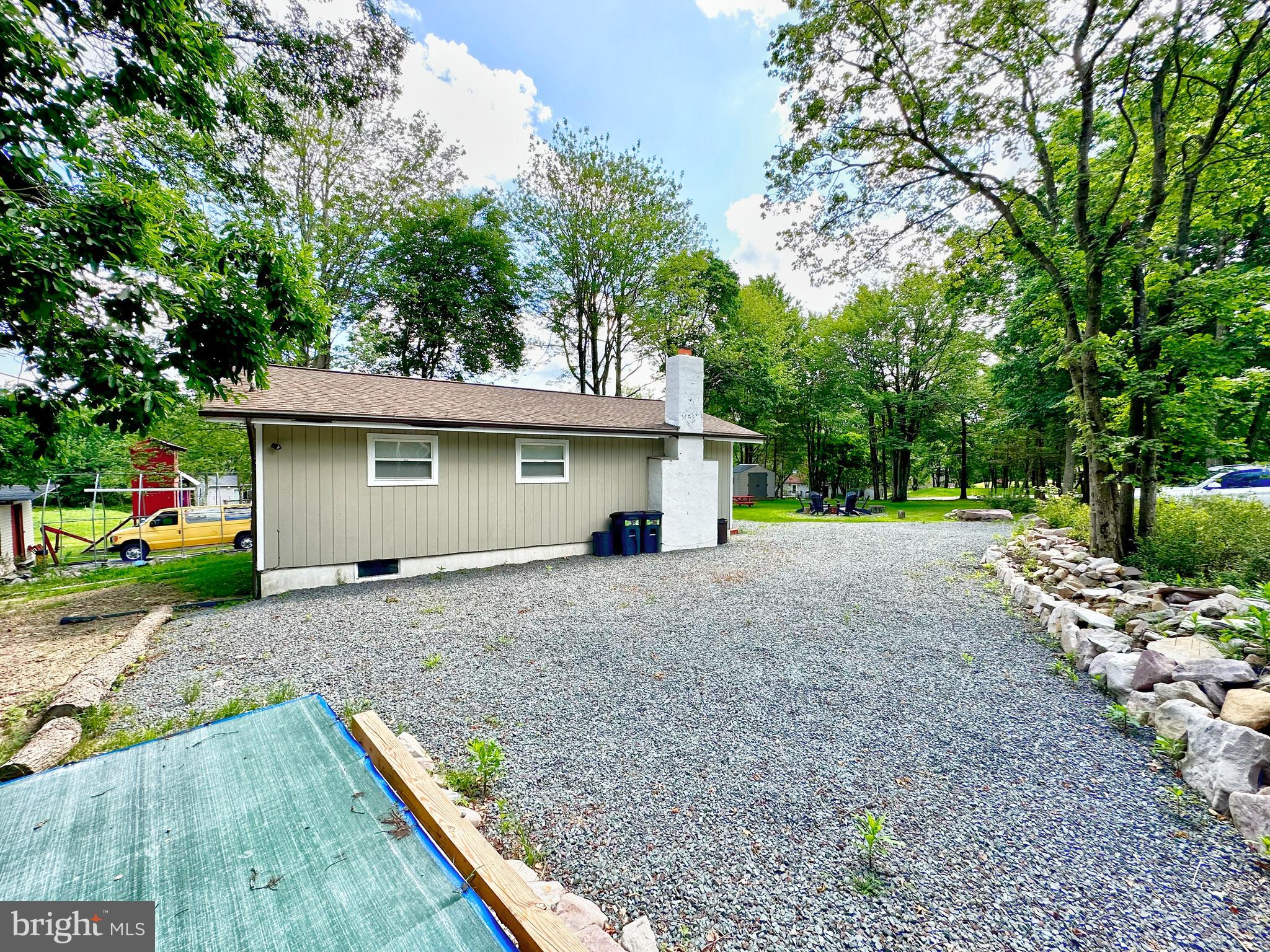 165 Tumbleweed Dr