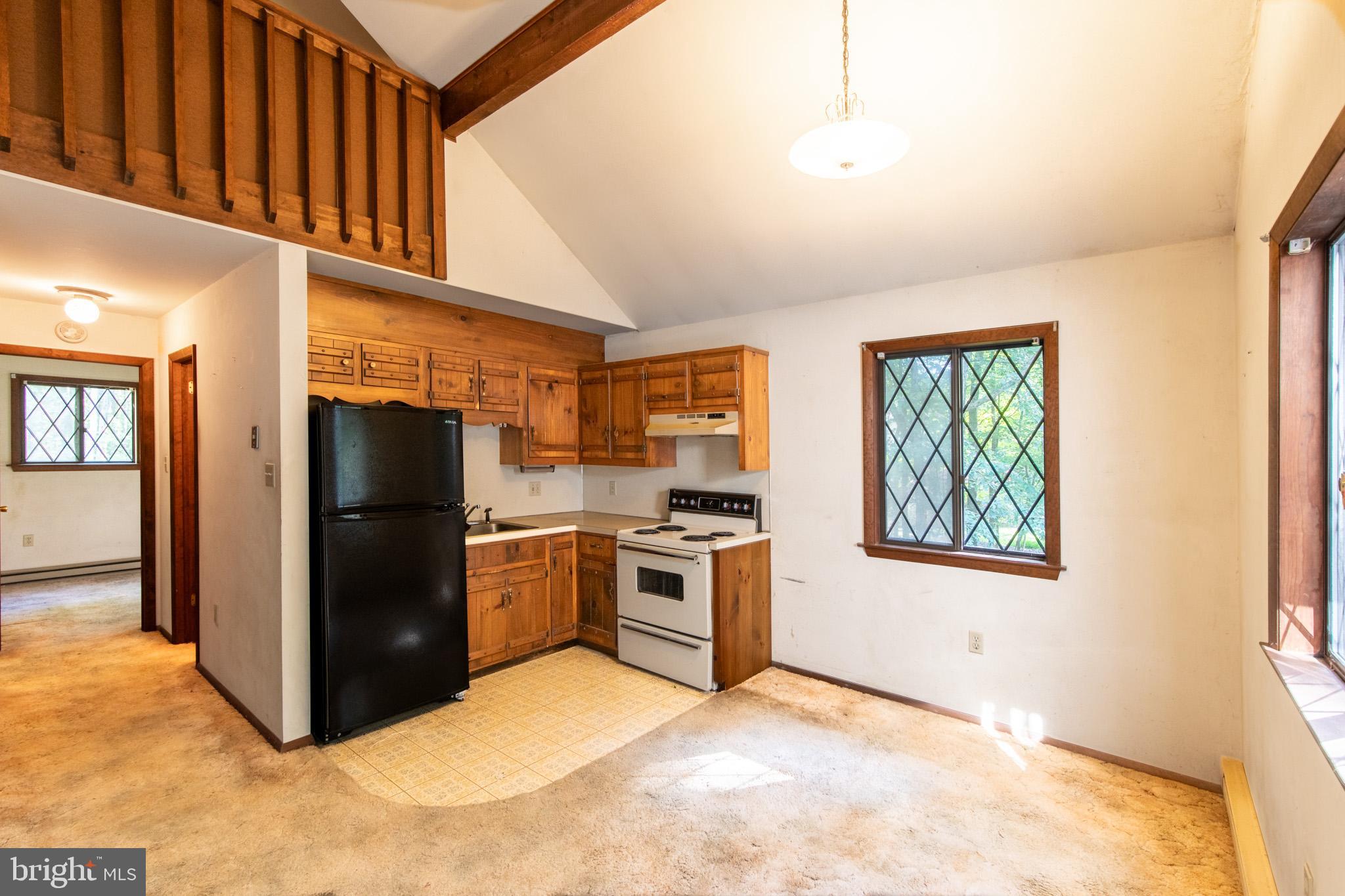 265 Squirrelwood COURT