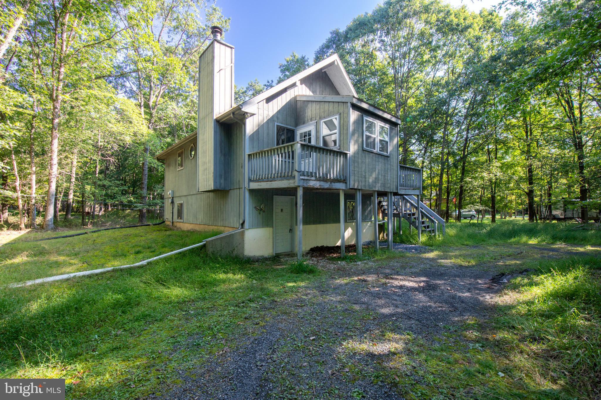 265 Squirrelwood COURT