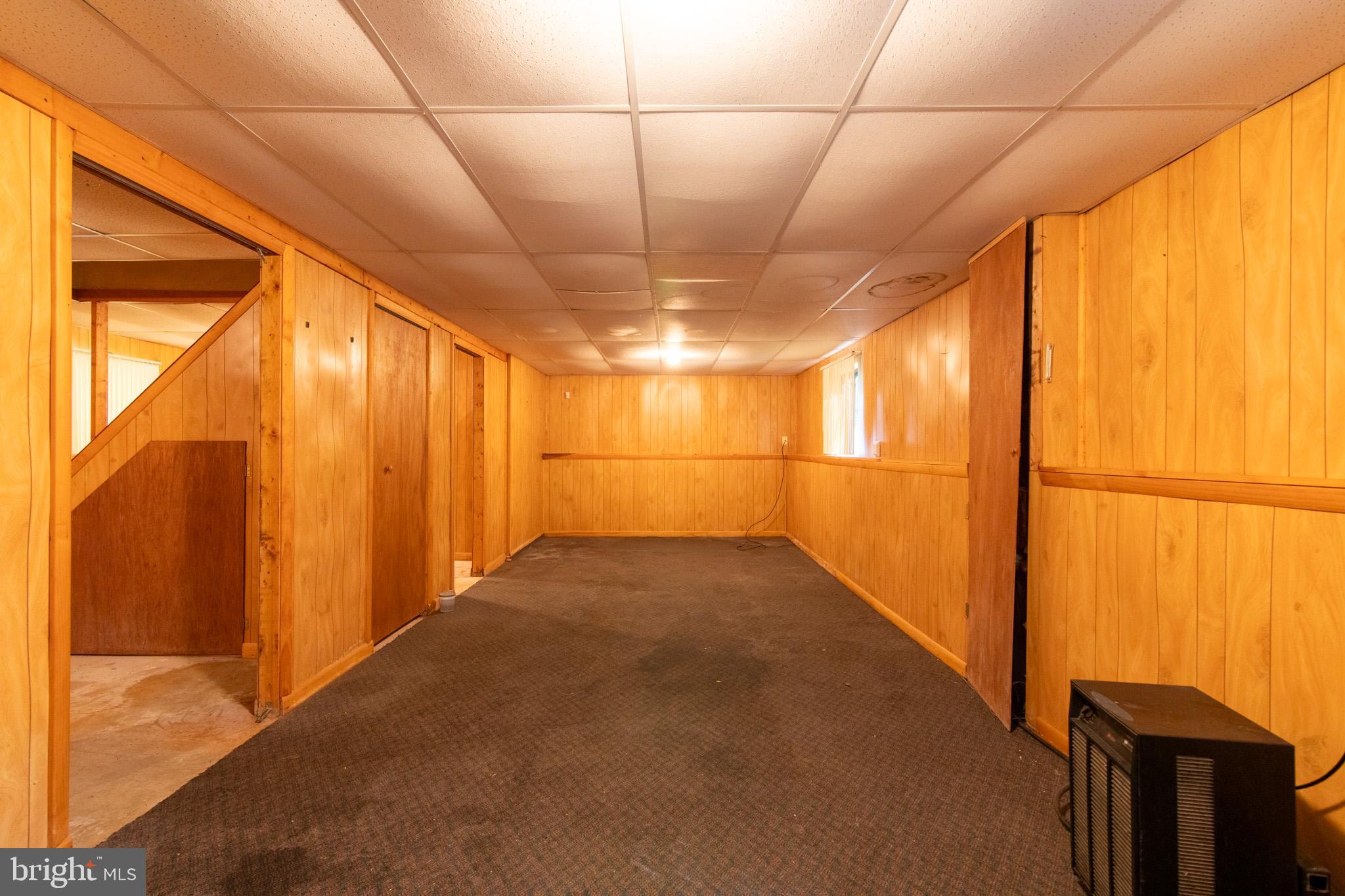 265 Squirrelwood COURT