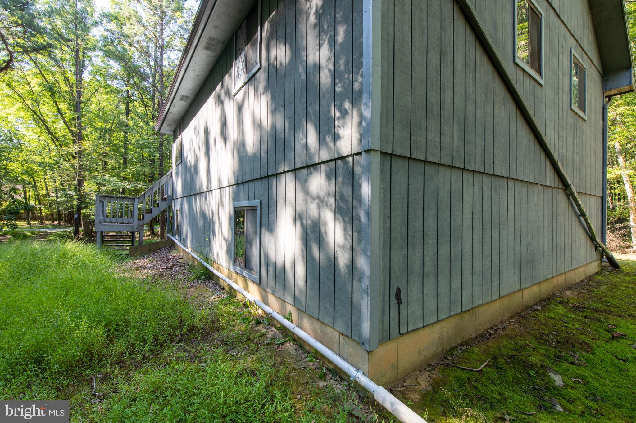265 Squirrelwood COURT