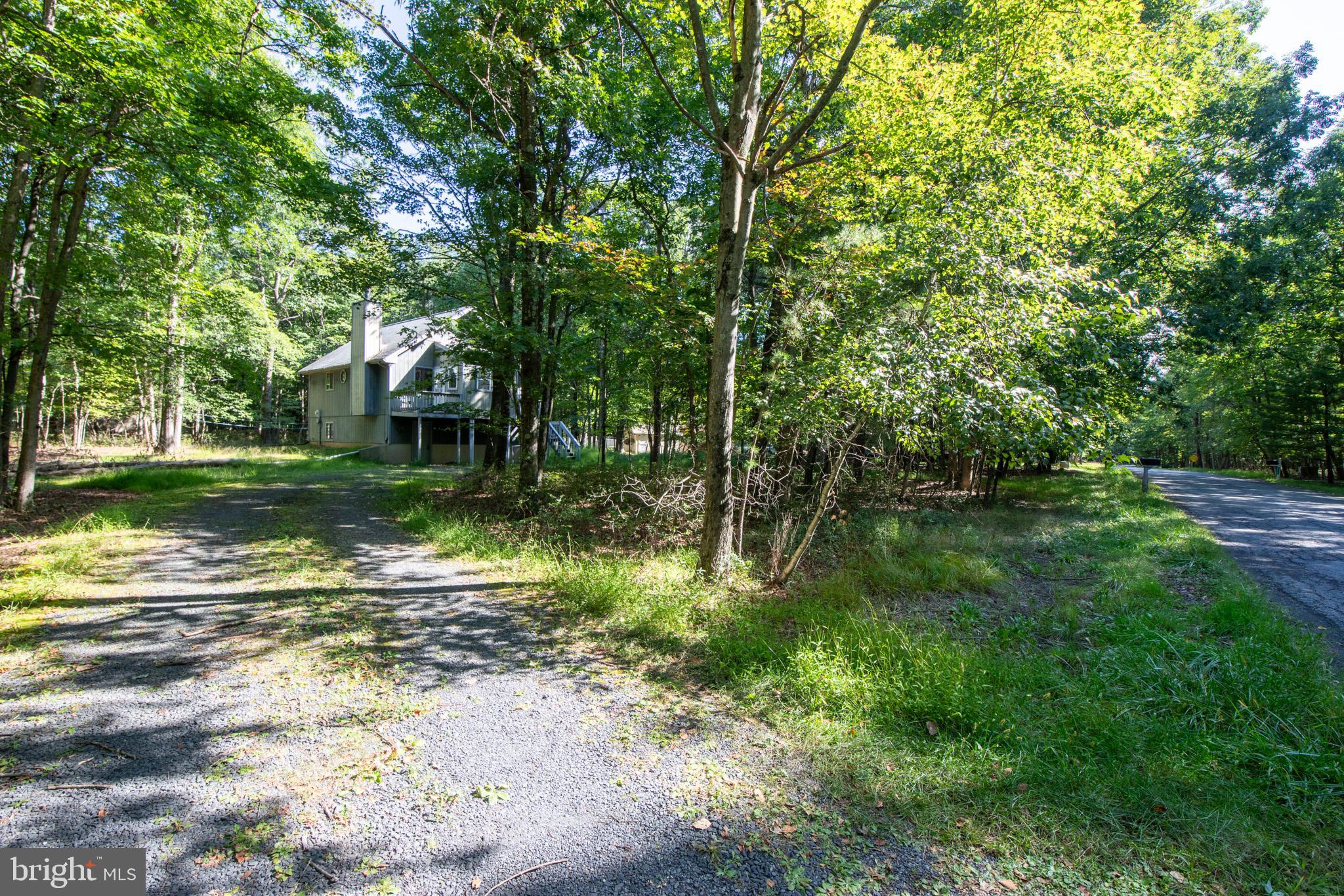 265 Squirrelwood COURT