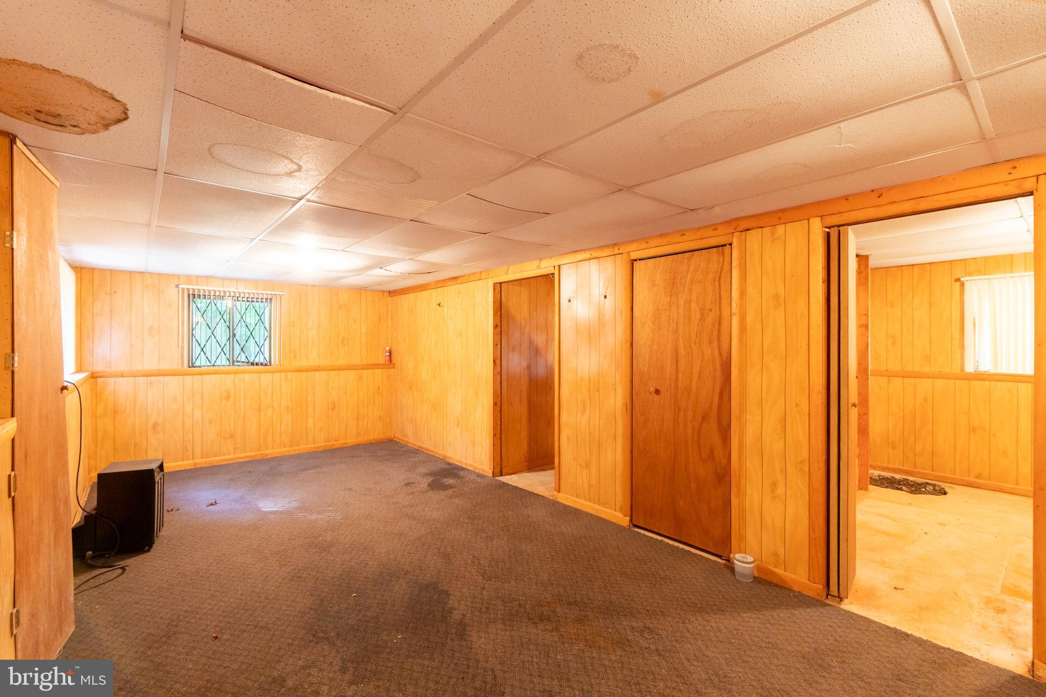 265 Squirrelwood COURT