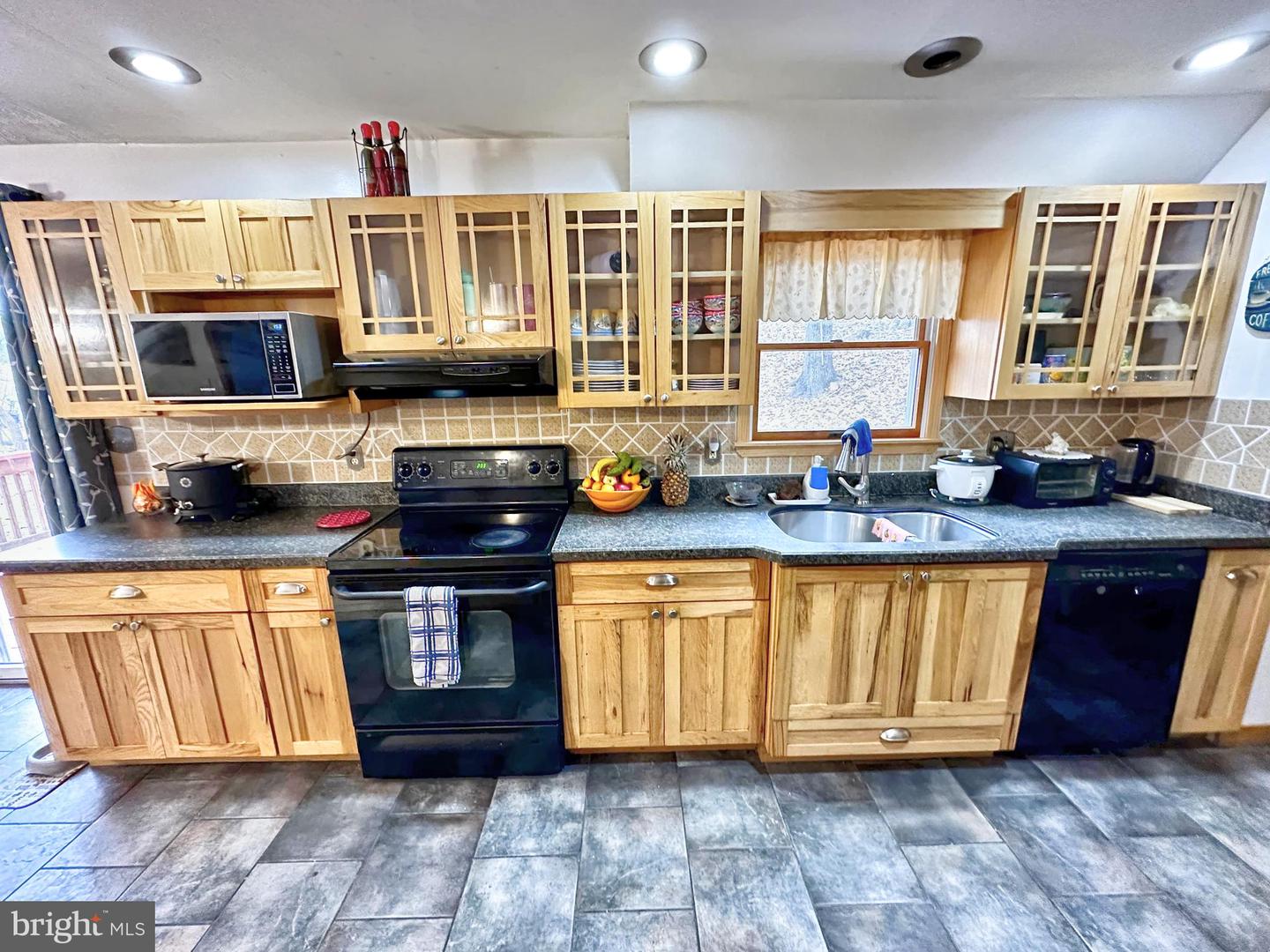 223 Footprint Rd