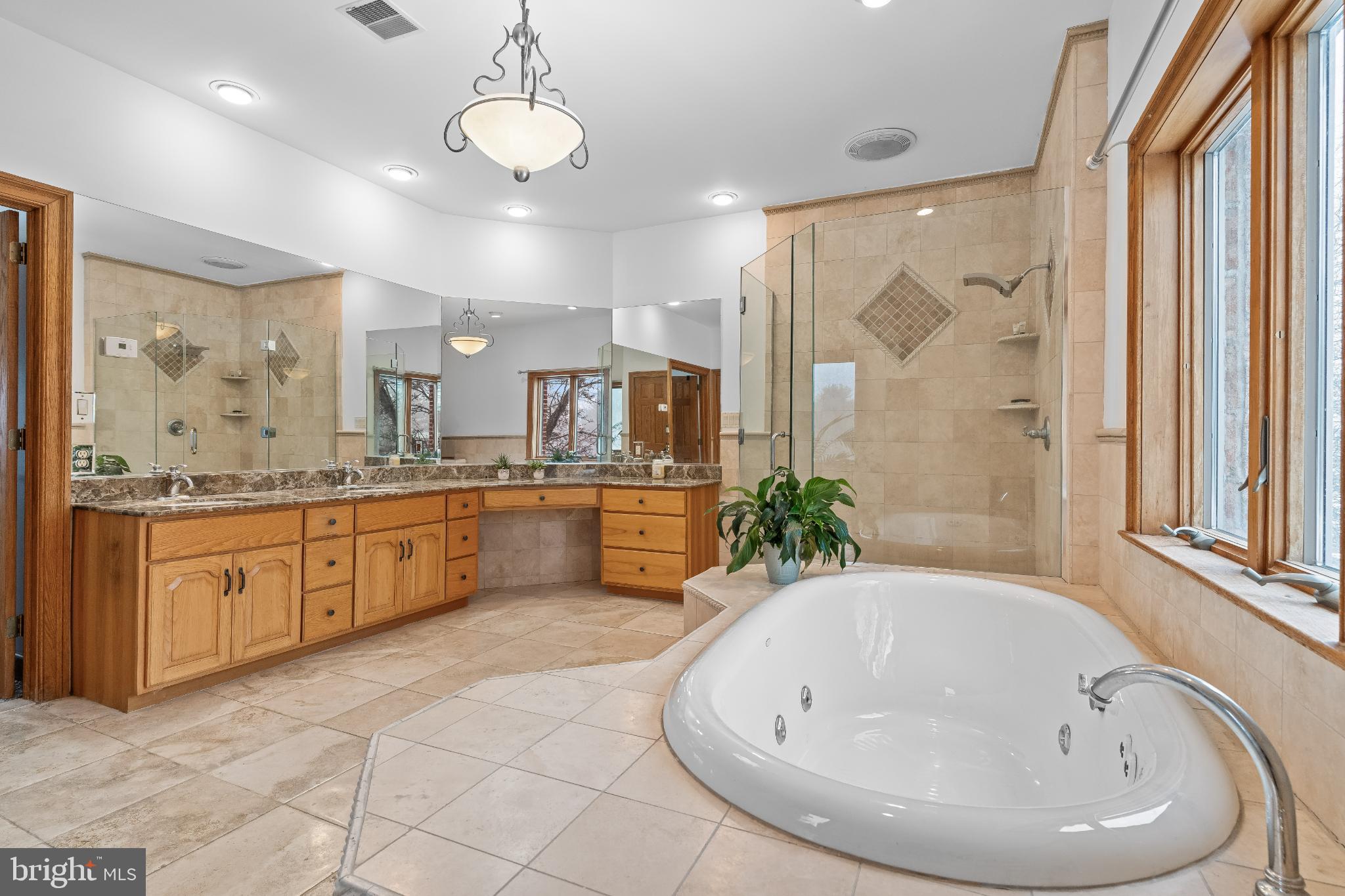 216 MERWINSBURG ROAD