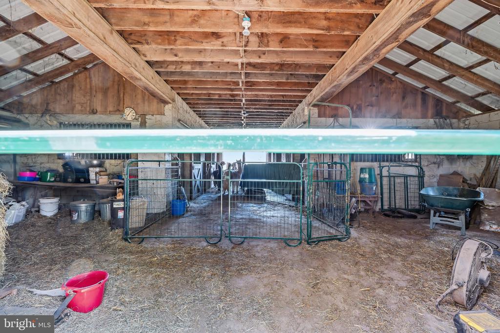 216 MERWINSBURG ROAD
