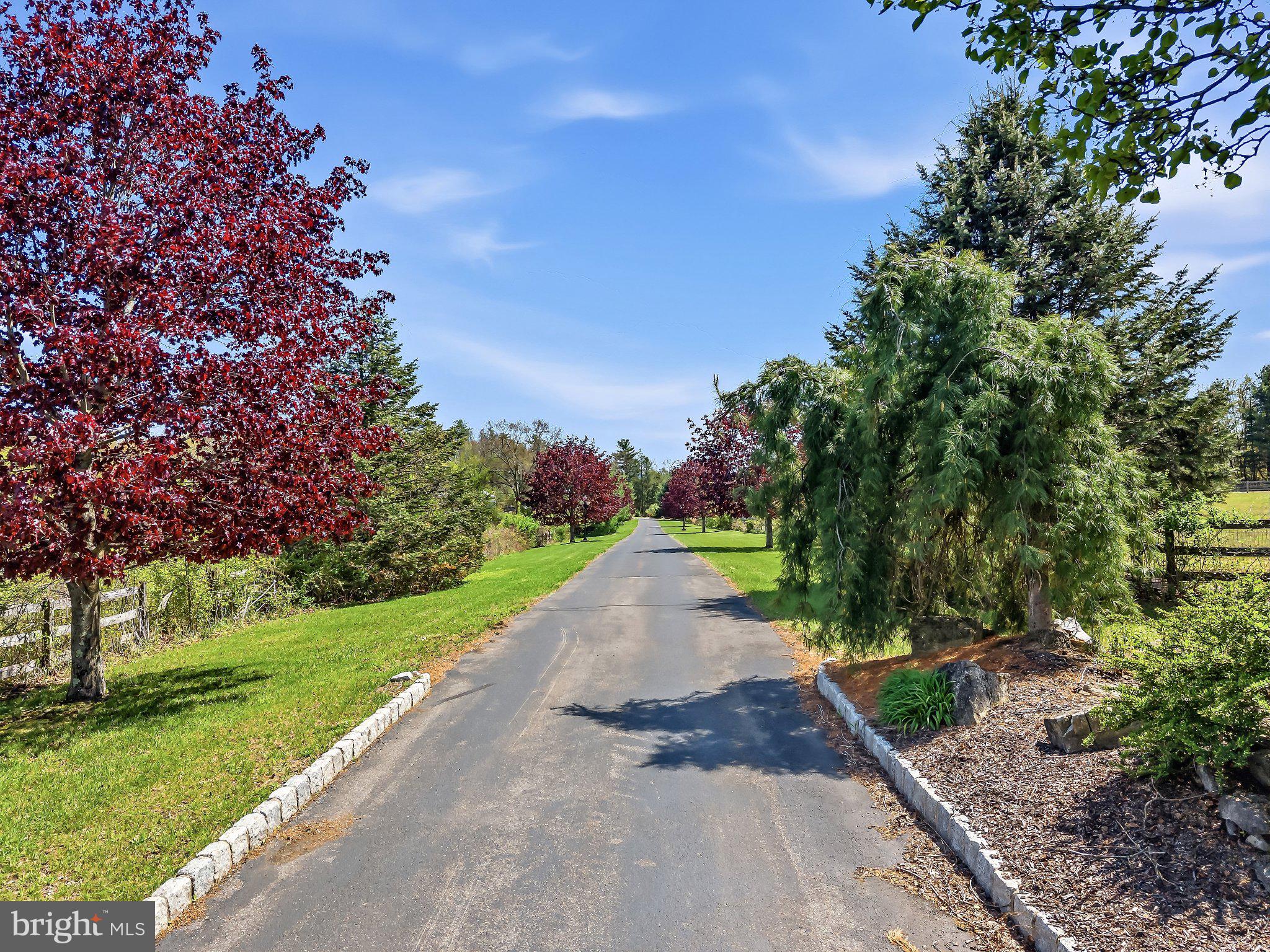 216 MERWINSBURG ROAD
