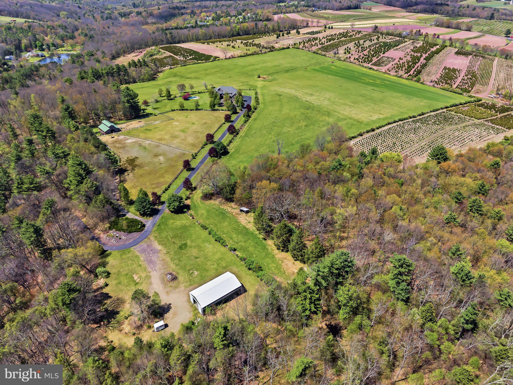 216 MERWINSBURG ROAD