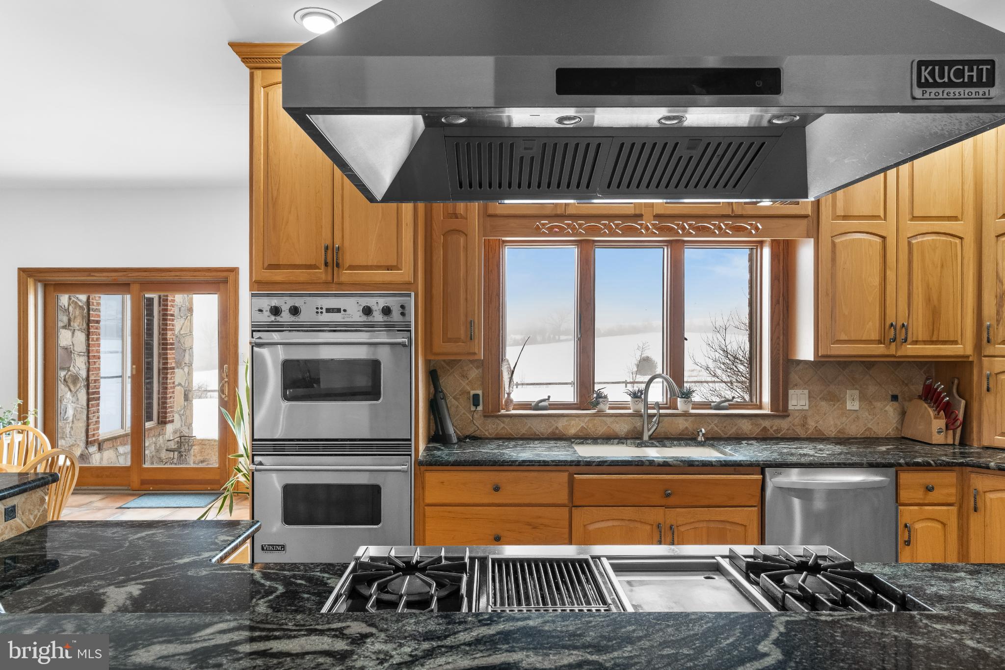 216 MERWINSBURG ROAD