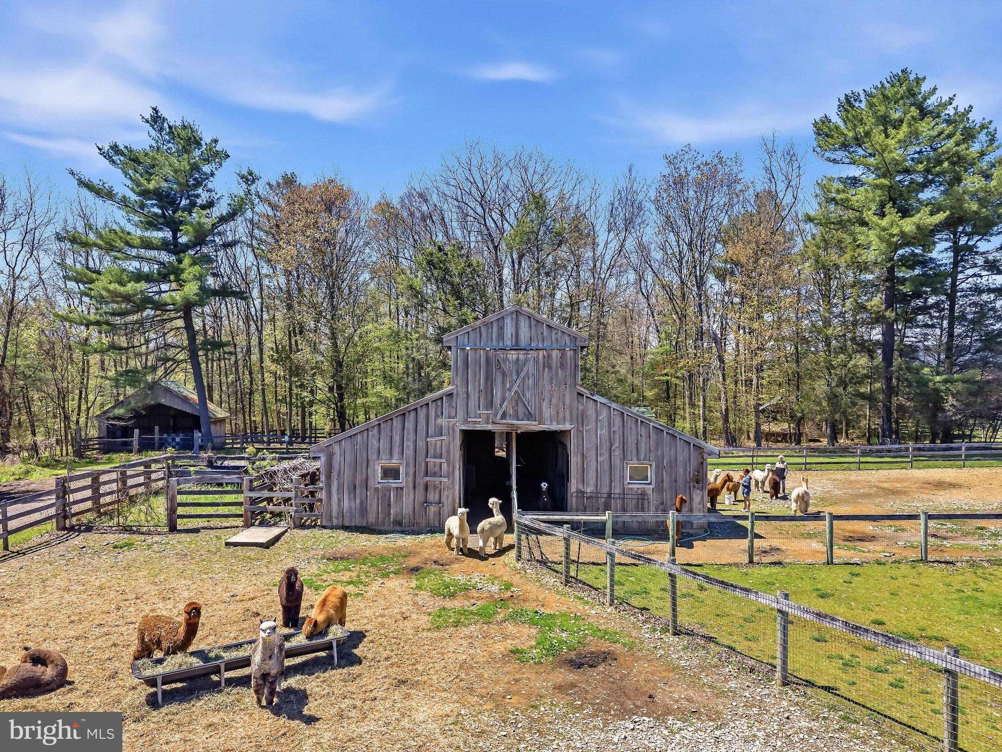 216 MERWINSBURG ROAD