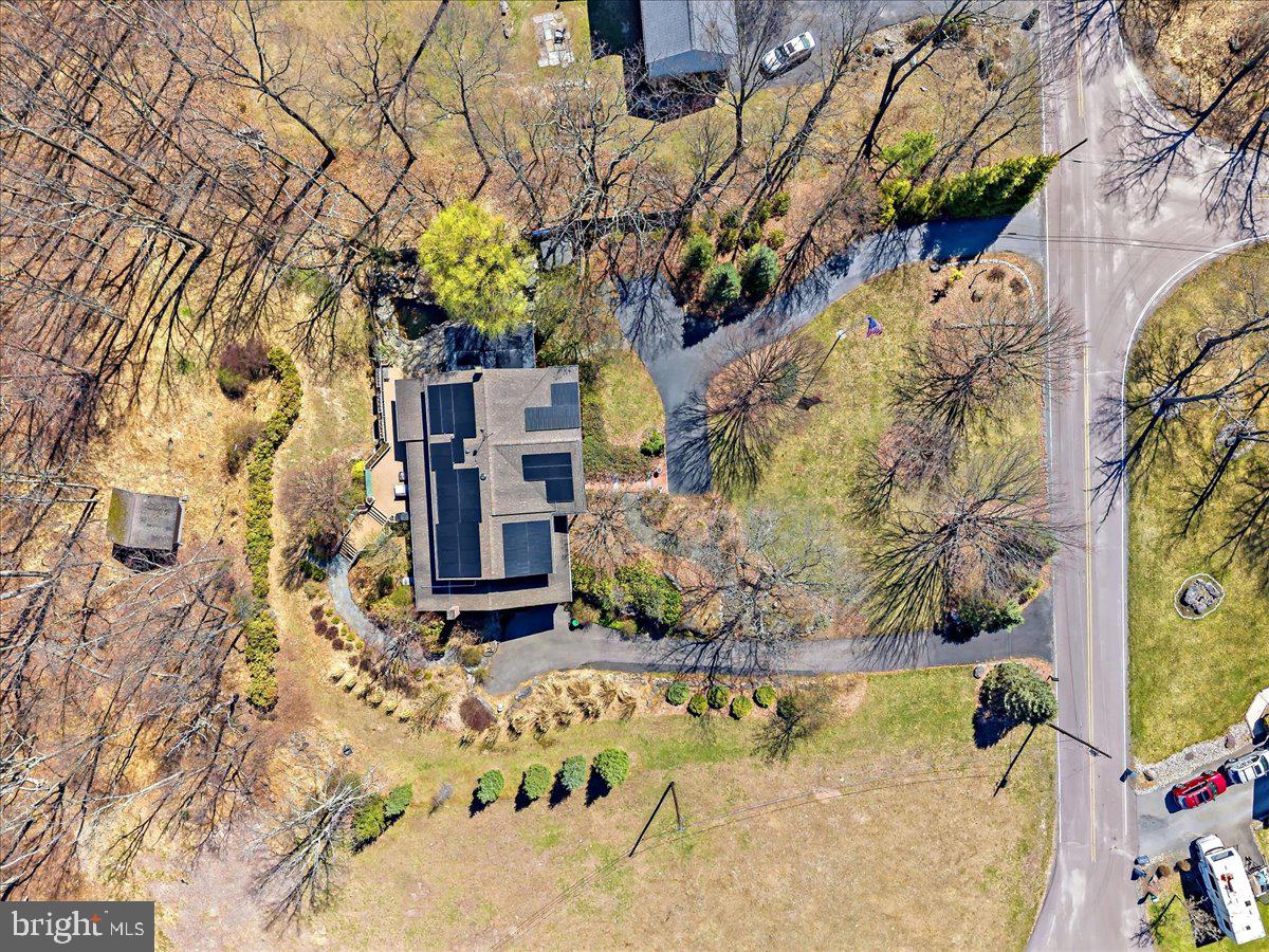 164 CHESTNUT OAK DRIVE