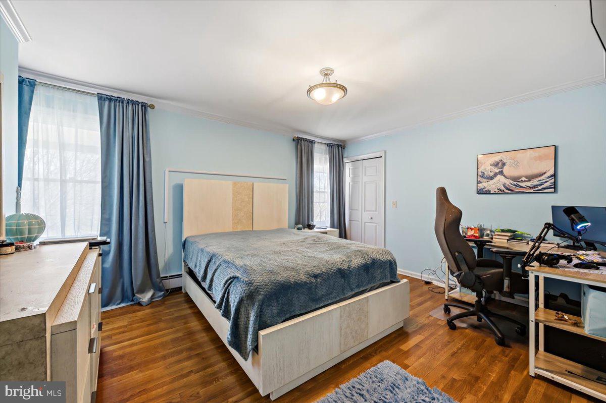 164 CHESTNUT OAK DRIVE