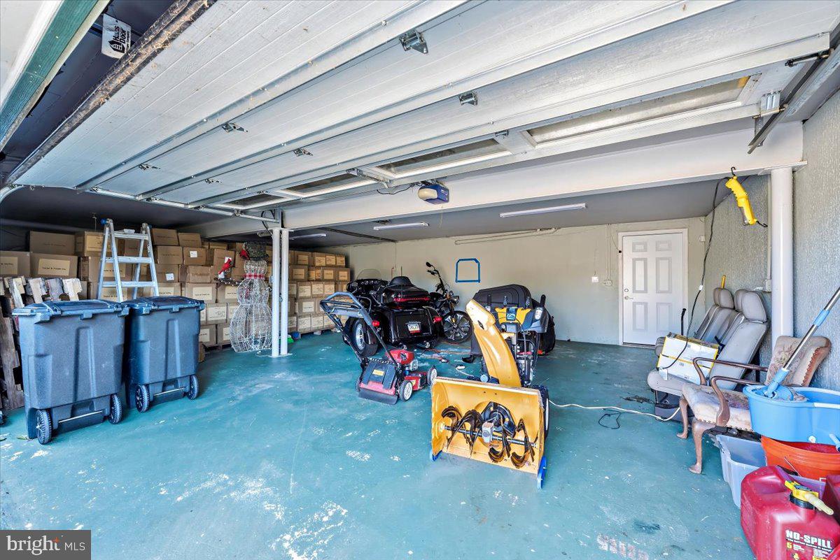 164 CHESTNUT OAK DRIVE