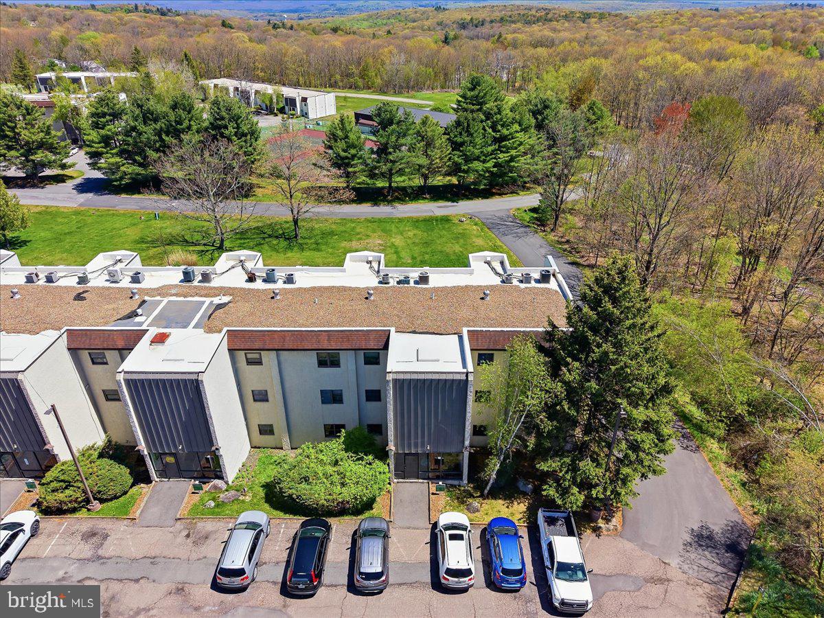 146 FOXFIRE DRIVE 307