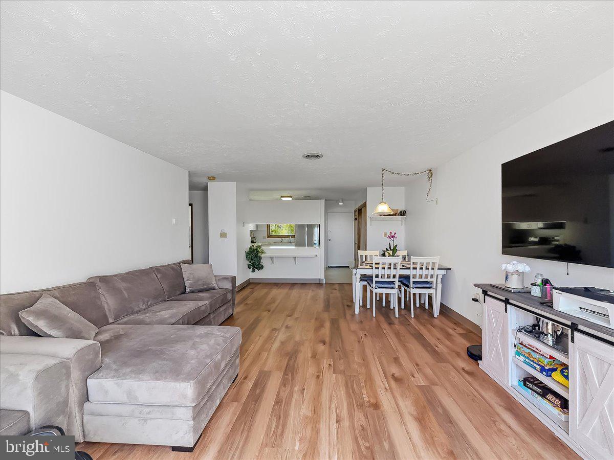 146 FOXFIRE DRIVE 307