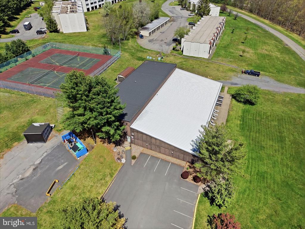 146 FOXFIRE DRIVE 307