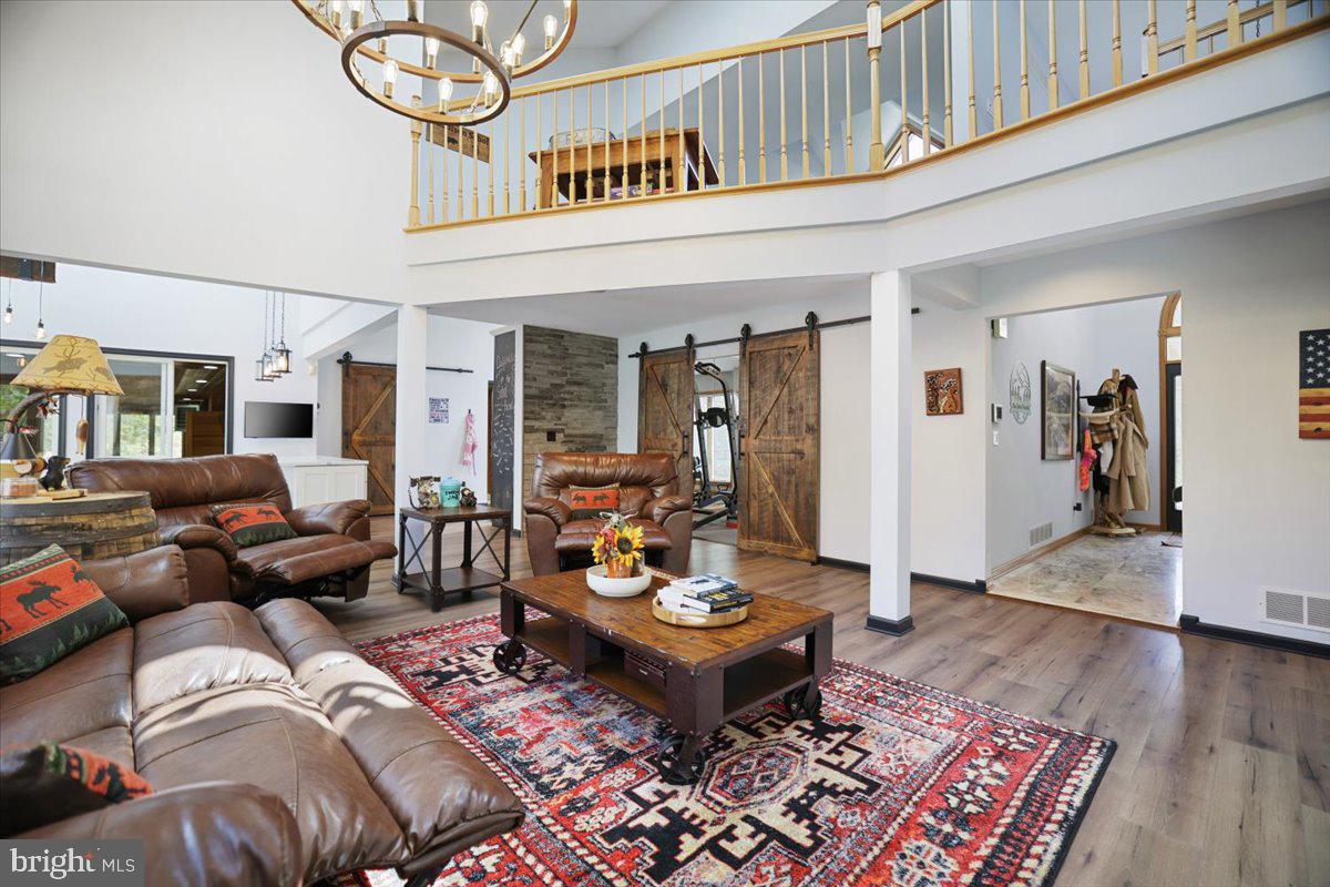 187 SAWMILL ROAD